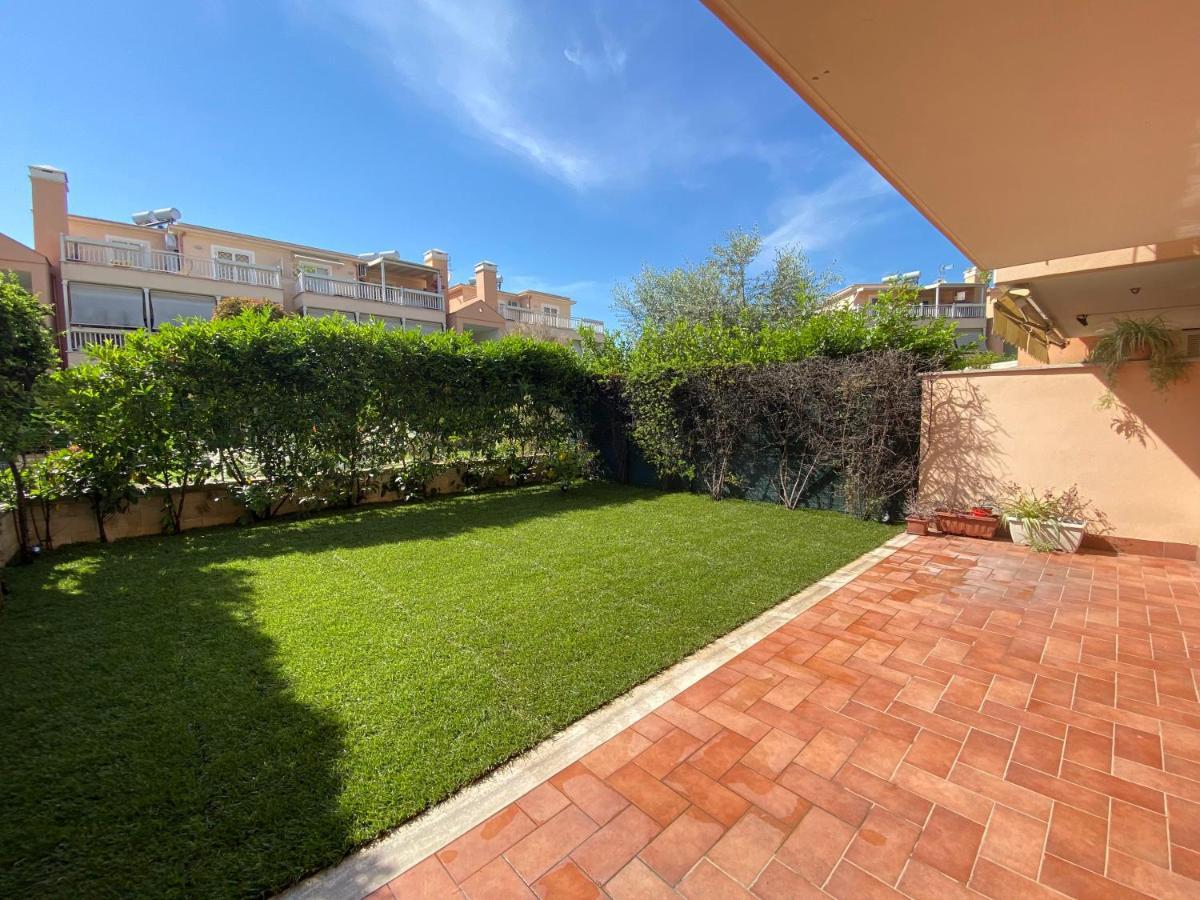 Ada'S Garden House Apartamento Roma Exterior foto
